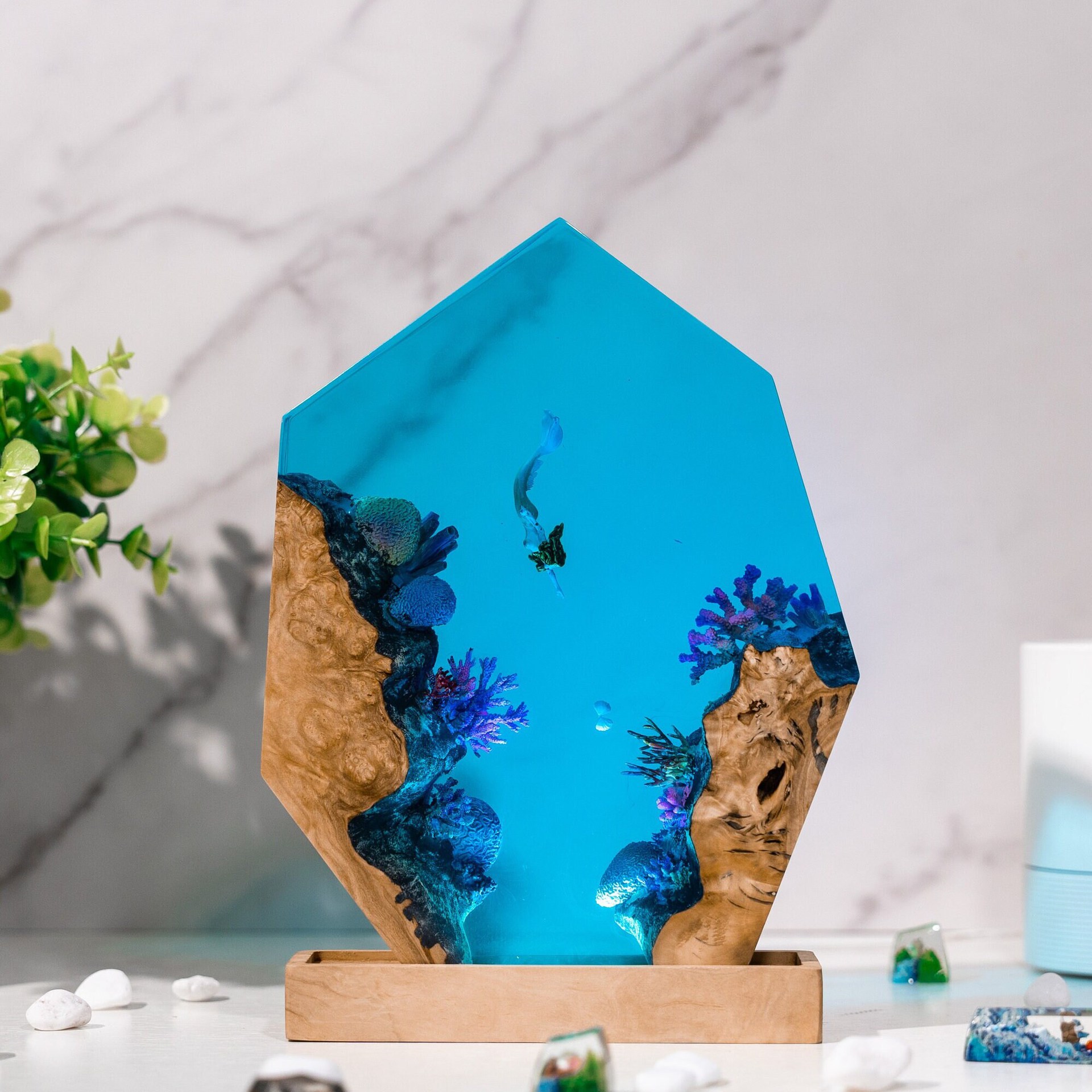 Lighting Decor Items - Customized Items Resin Table Light Fantasy
