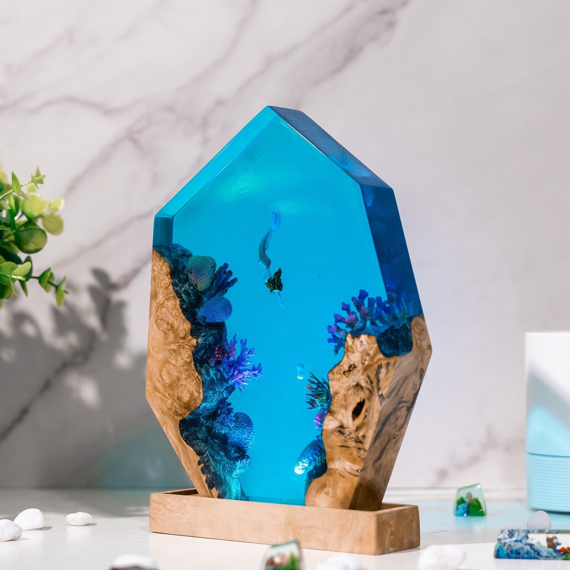 Customized Items Resin Table L - Lighting Decor Items recension och pris