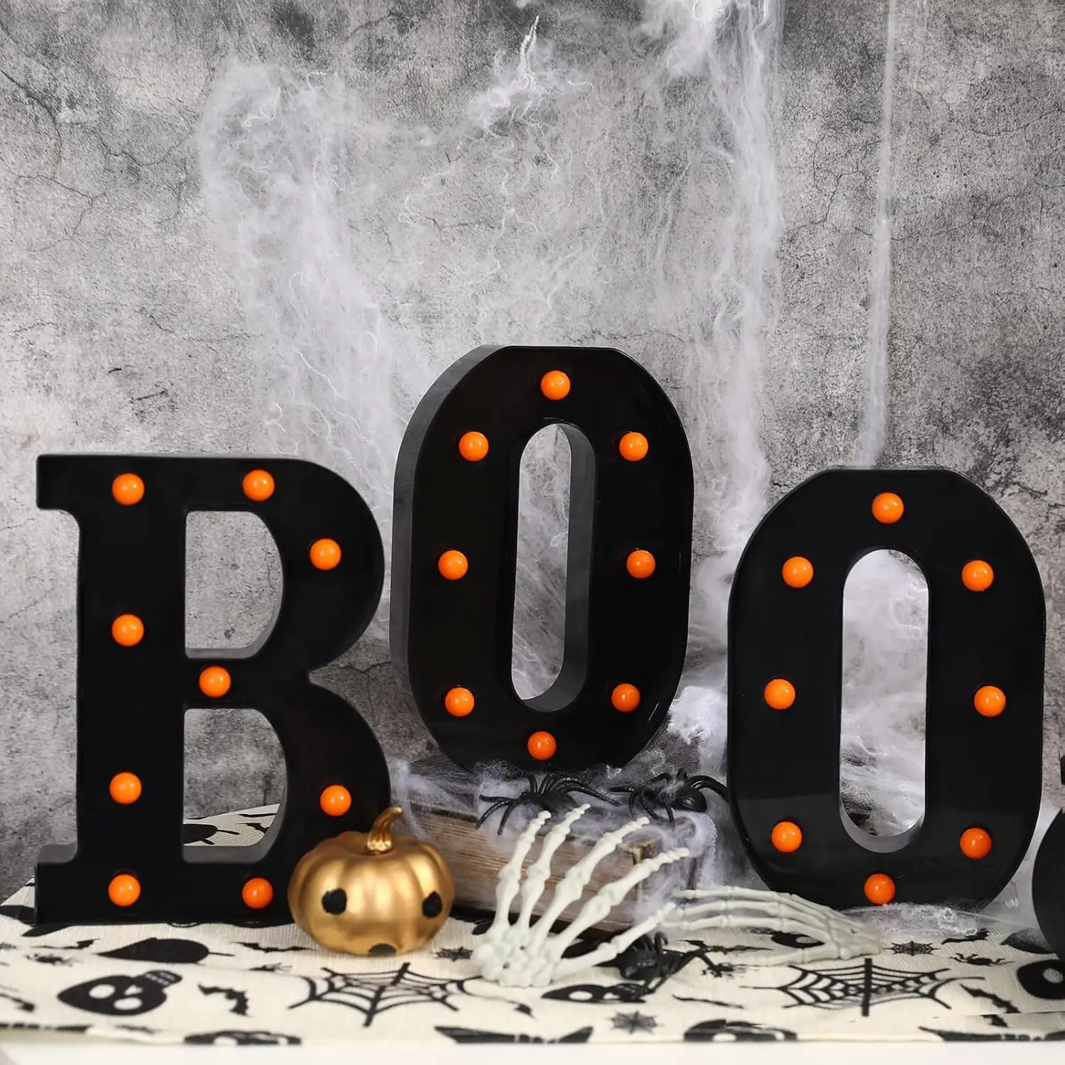 Halloween Decor Indoor-3 LED M - Light Up Letters Marquee recension och pris